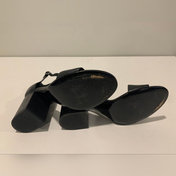 Authentic Alexander Wang "Abby" Strap Sandal in like new condition- 38.5 - Picture 3 of 4